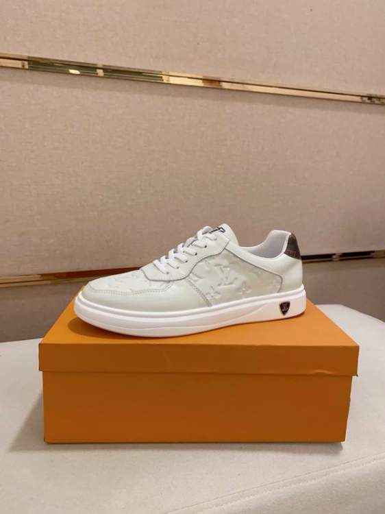 Picture of Louis Vuitton Shoes _SKULVsz38-44hnq100715756